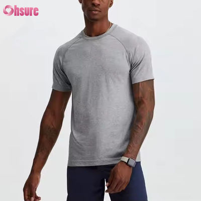 Προσαρμοσμένο Πολυεστέρα Spandex ελαφρύς βάρος αναπνέει λεπτός μυς Εγκατασκευασμένο αθλητικό γυμναστήριο t μπλουζάκι για άνδρες